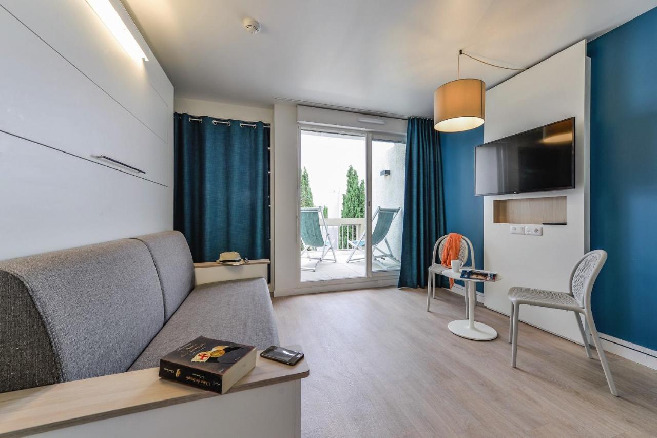 Belambra Clubs Port Camargue - Les Salins Hotel Льо Гро-дю-Роа Екстериор снимка